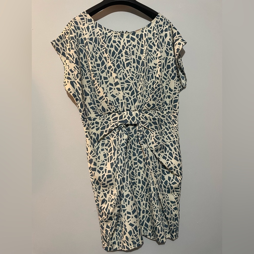 Pauln KC Dress zip back Color blue/cream Size Large